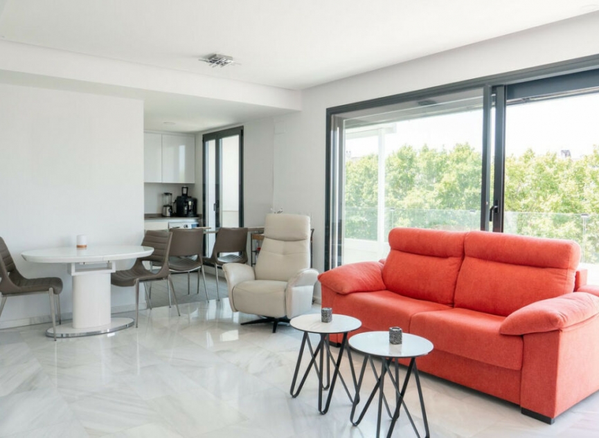 Resale - Apartment -
Marbella