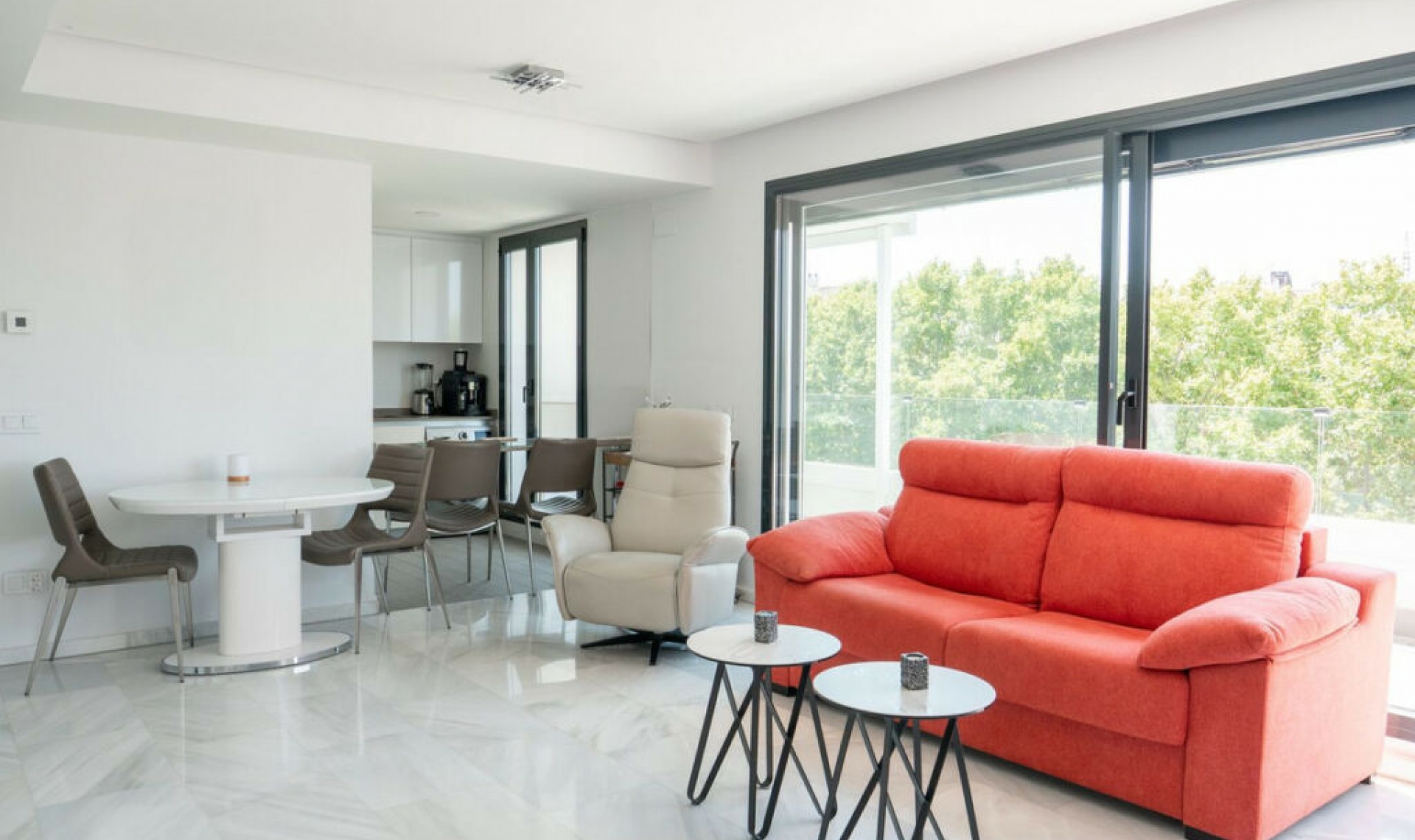 Resale - Apartment -
Marbella