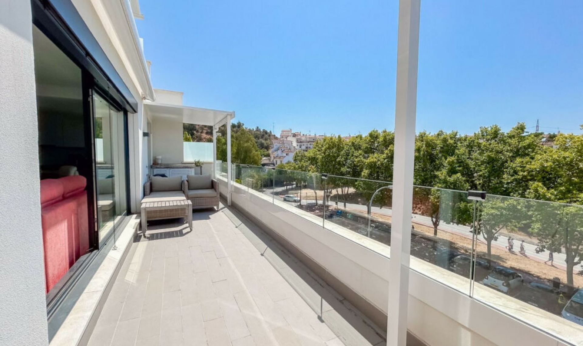 Resale - Apartment -
Marbella