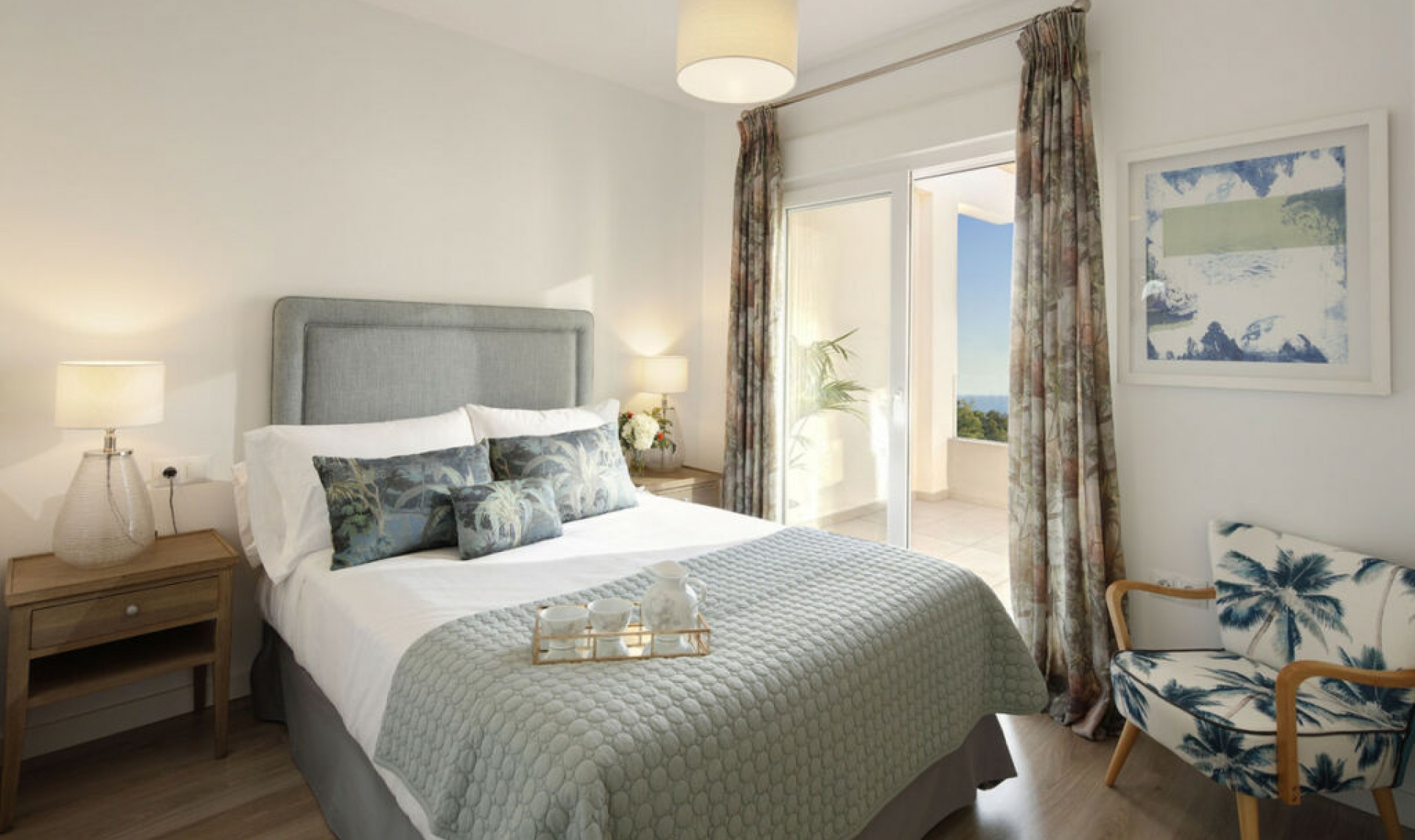 Resale - Apartment -
Marbella