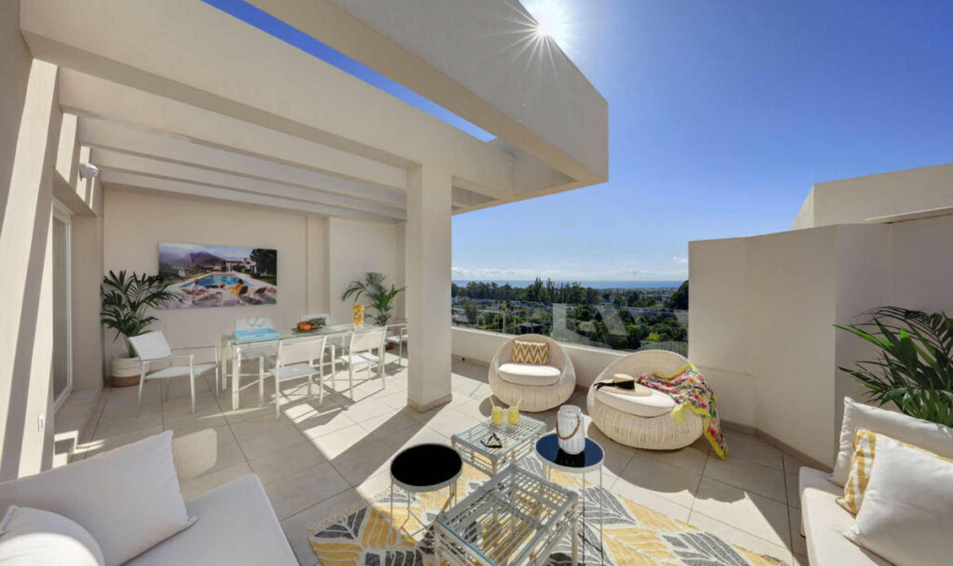 Resale - Apartment -
Marbella