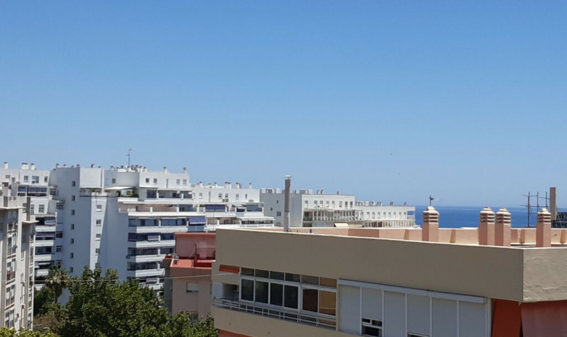 Resale - Apartment -
Marbella