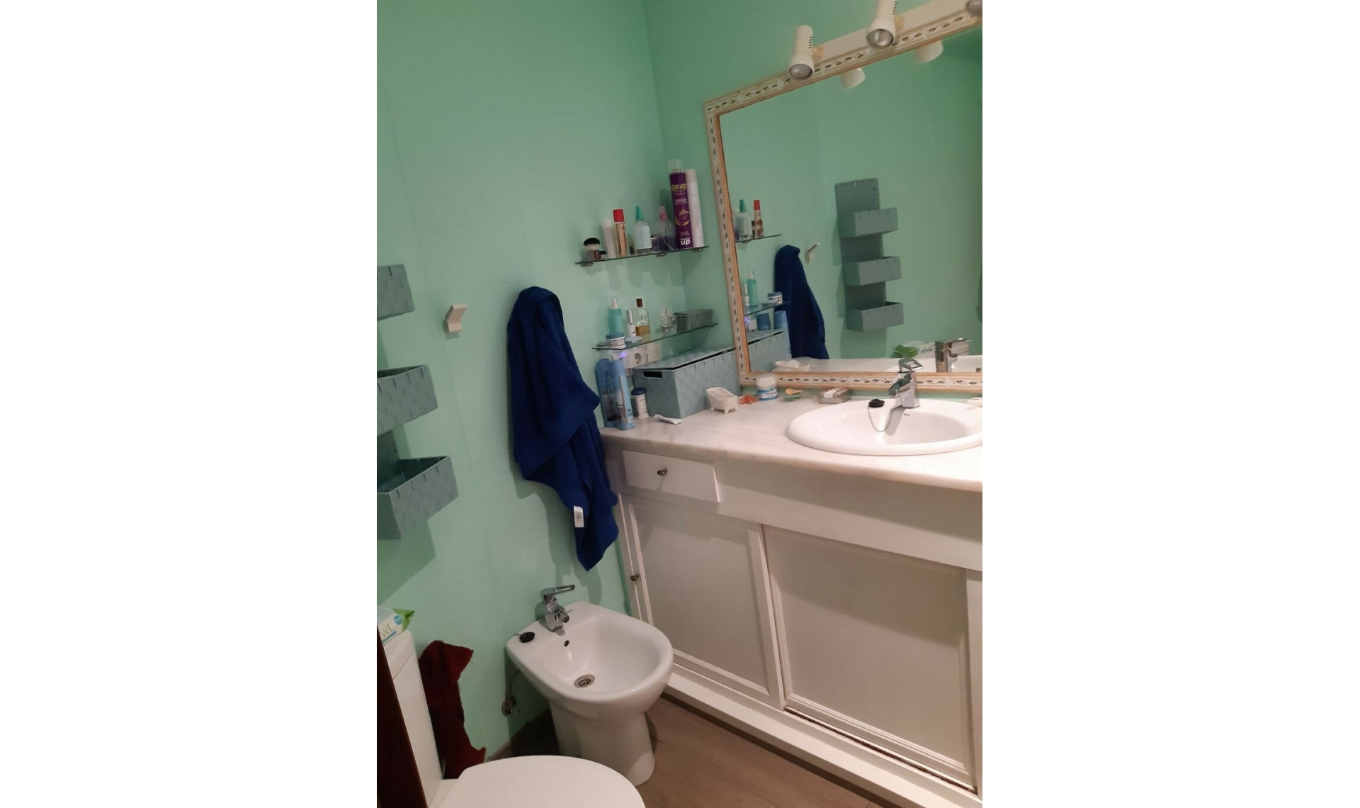 Resale - Apartment -
Marbella