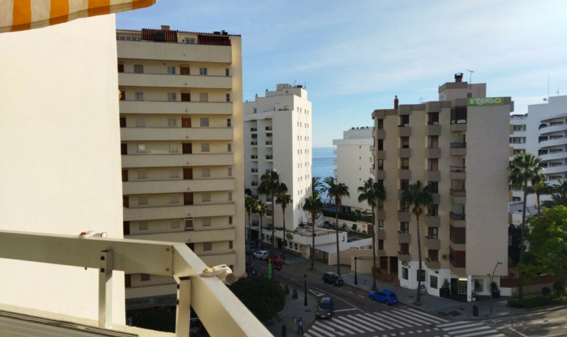 Resale - Apartment -
Marbella