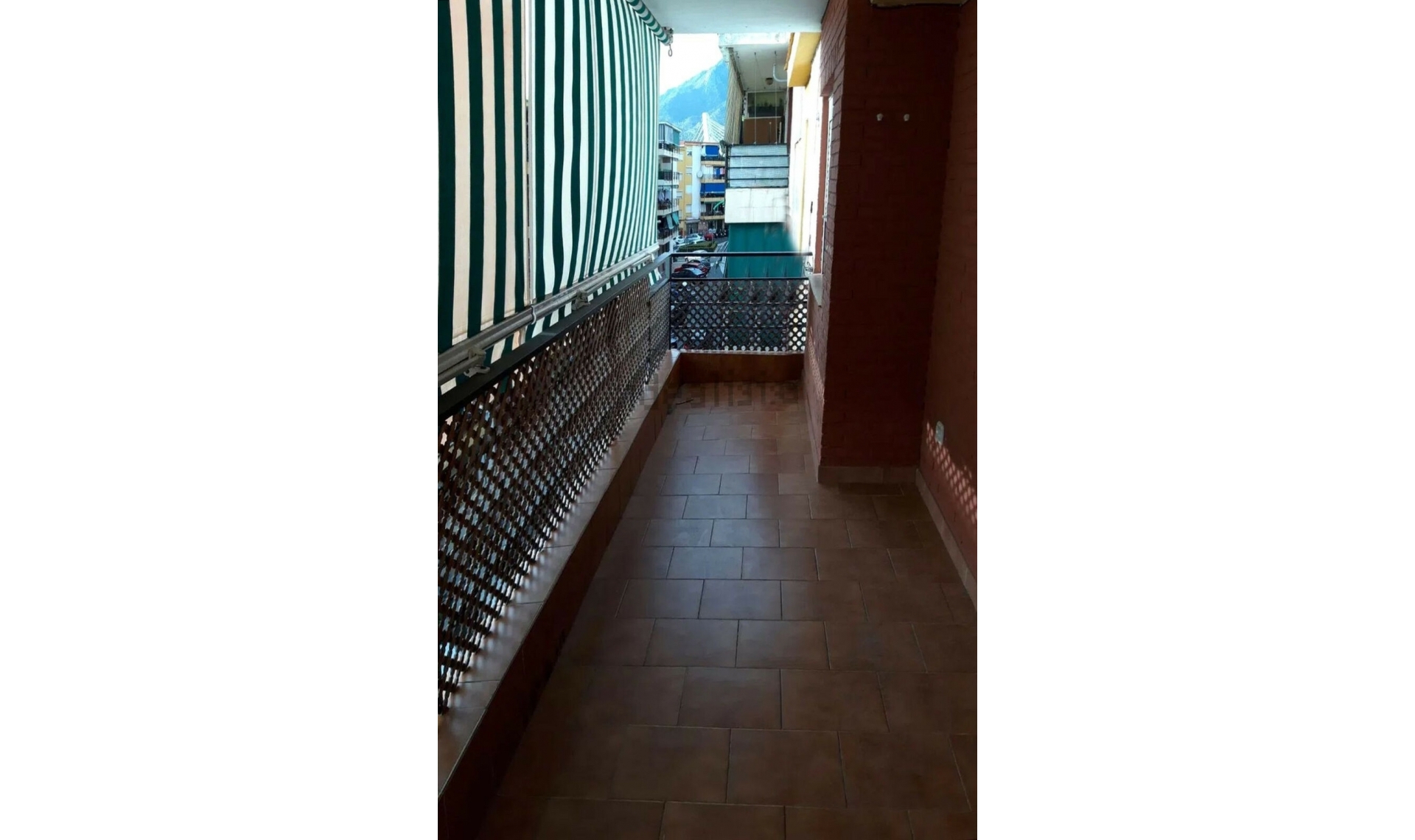 Resale - Apartment -
Marbella