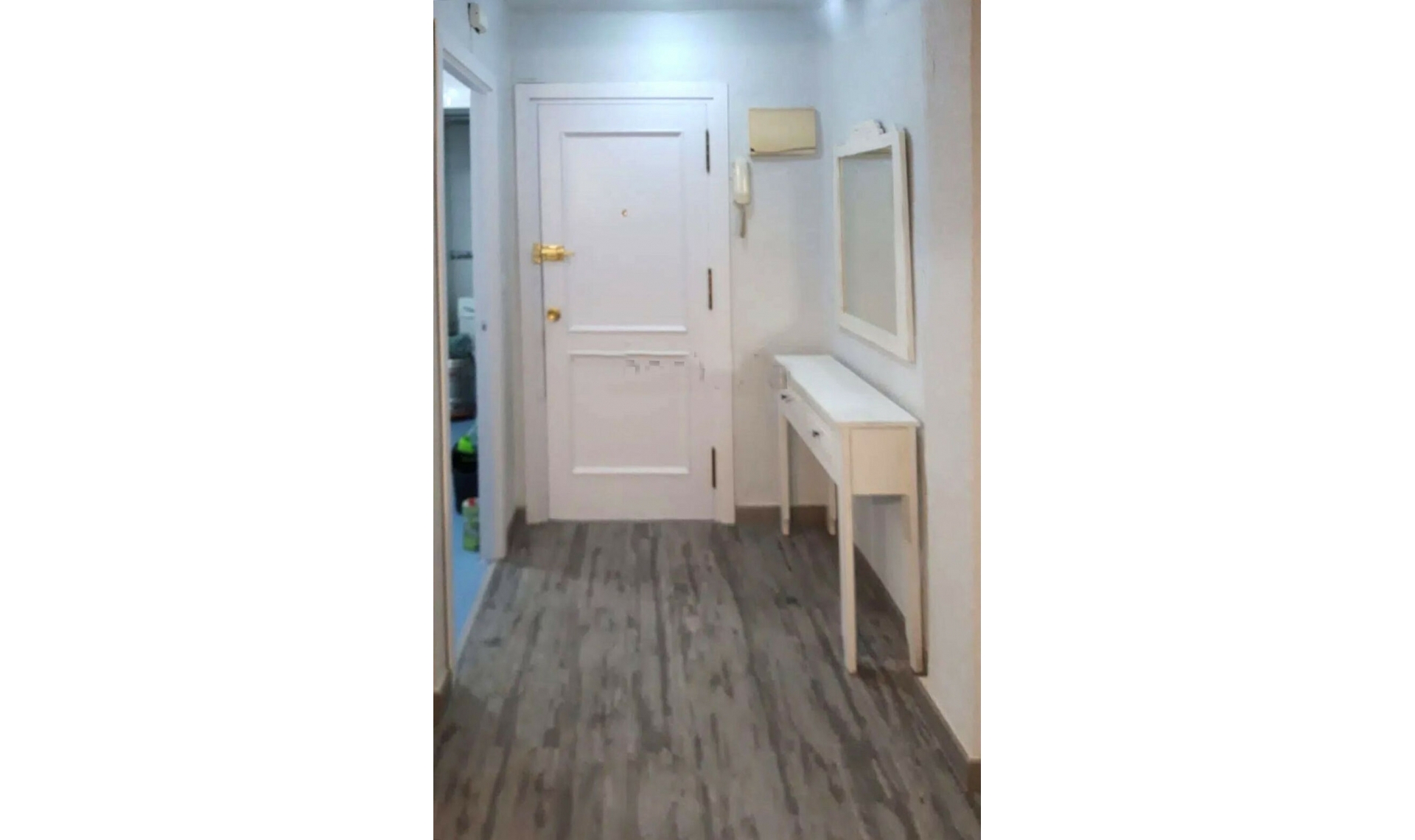 Resale - Apartment -
Marbella