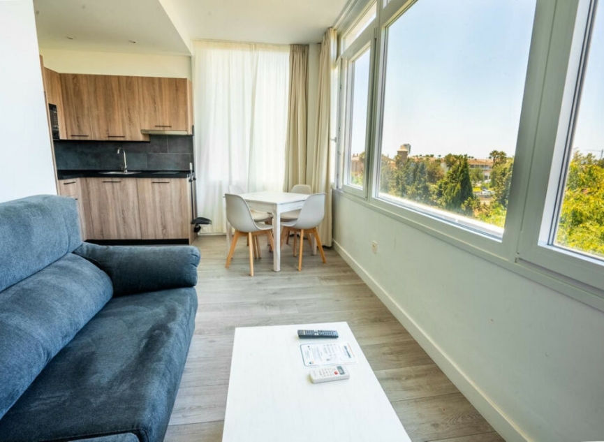 Resale - Apartment -
Marbella
