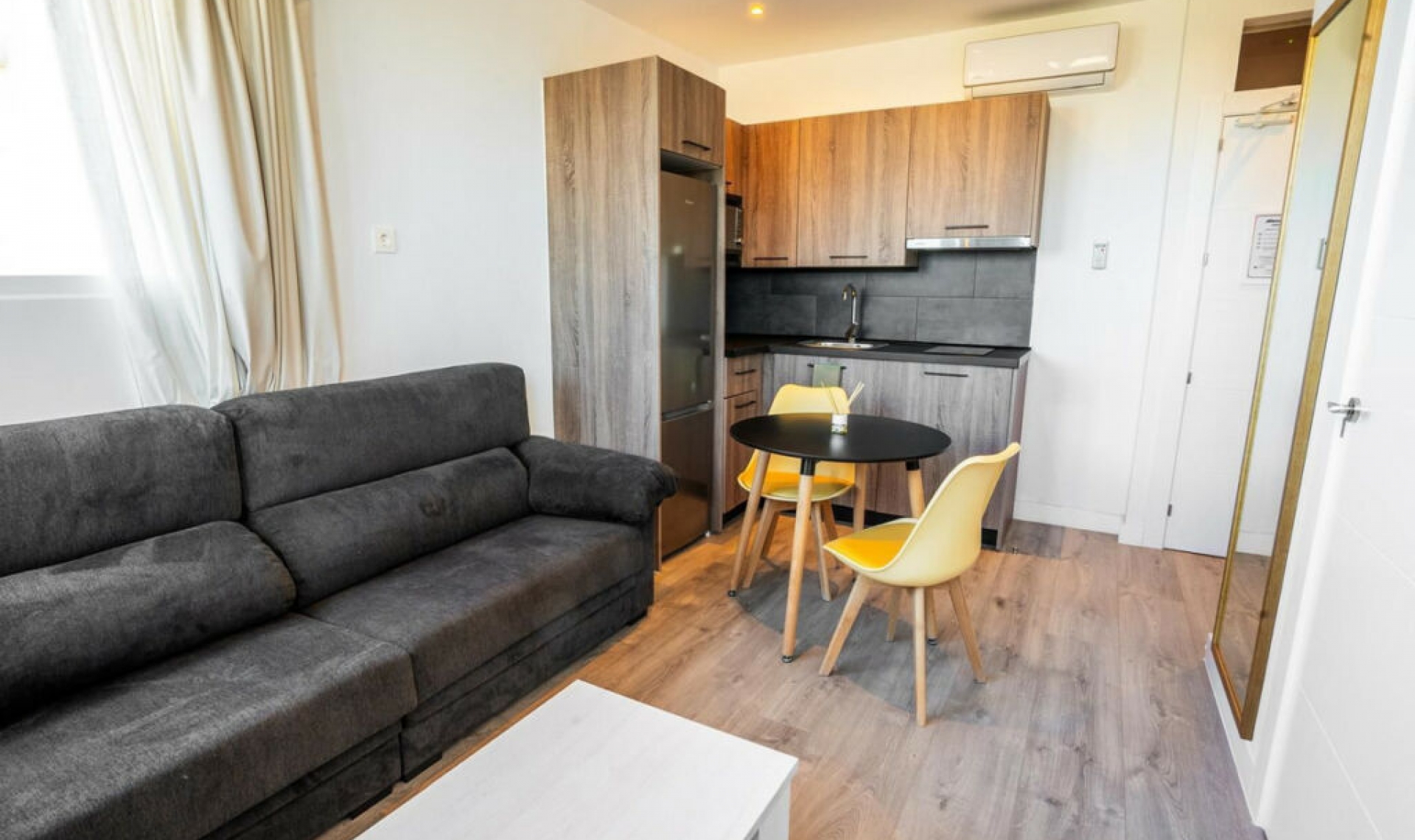 Resale - Apartment -
Marbella