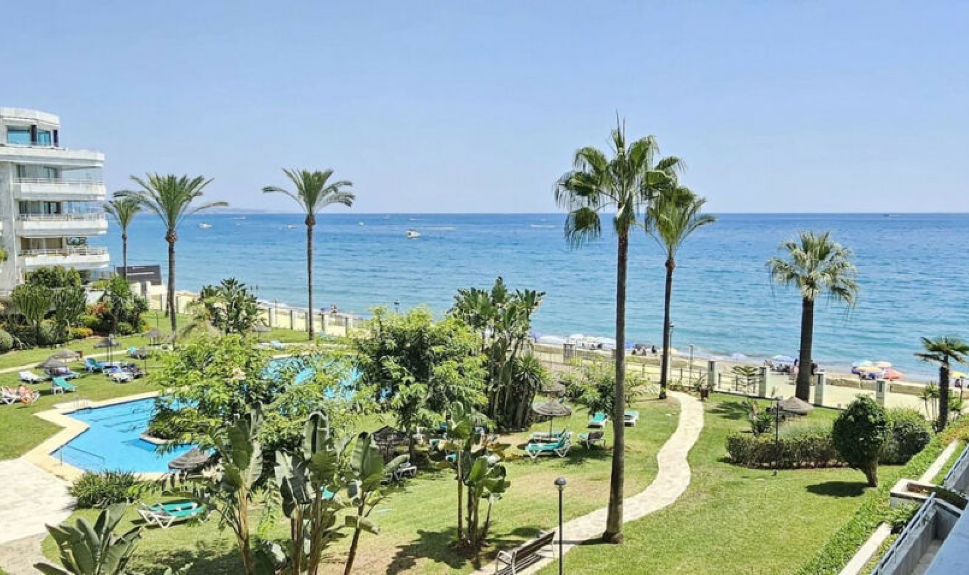 Resale - Apartment -
Marbella