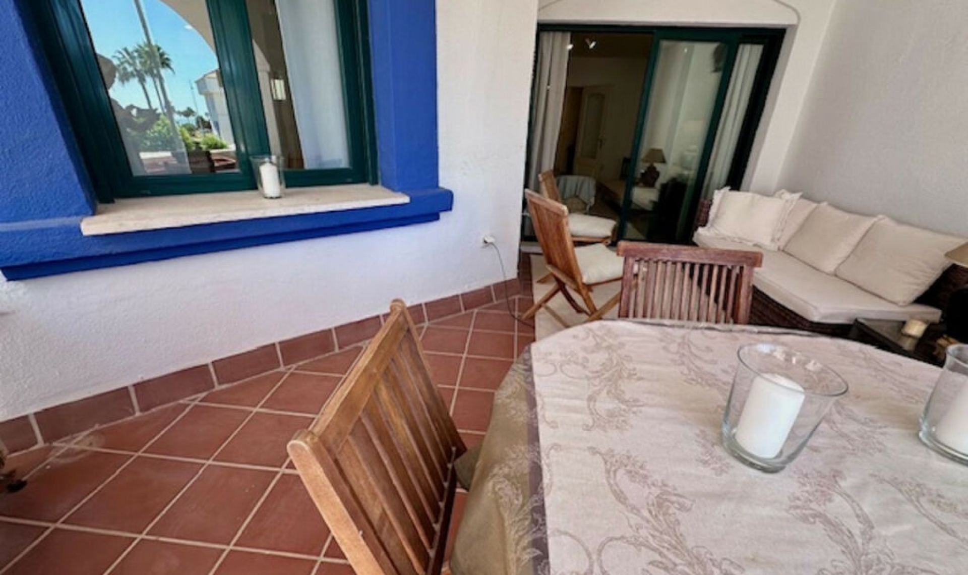 Resale - Apartment -
Marbella