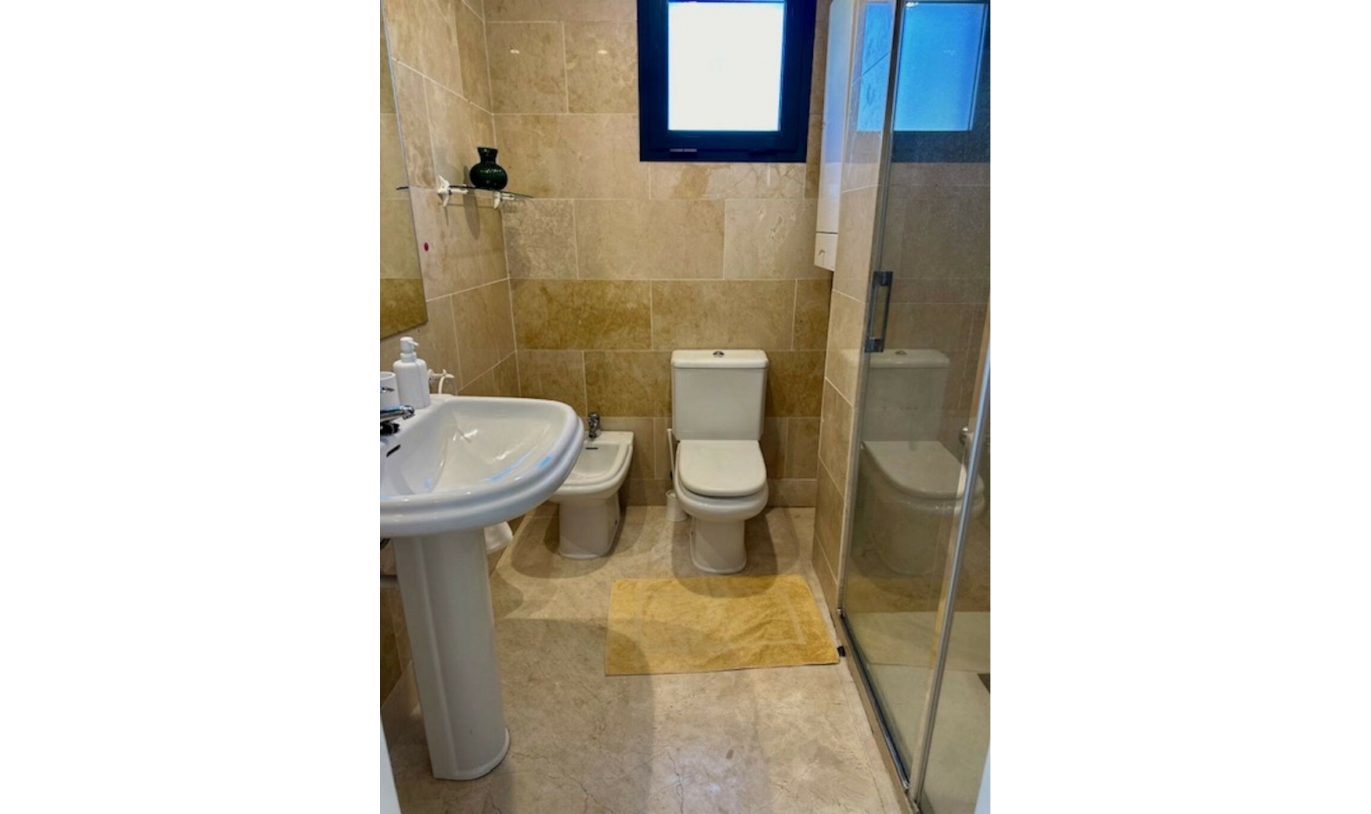 Resale - Apartment -
Marbella