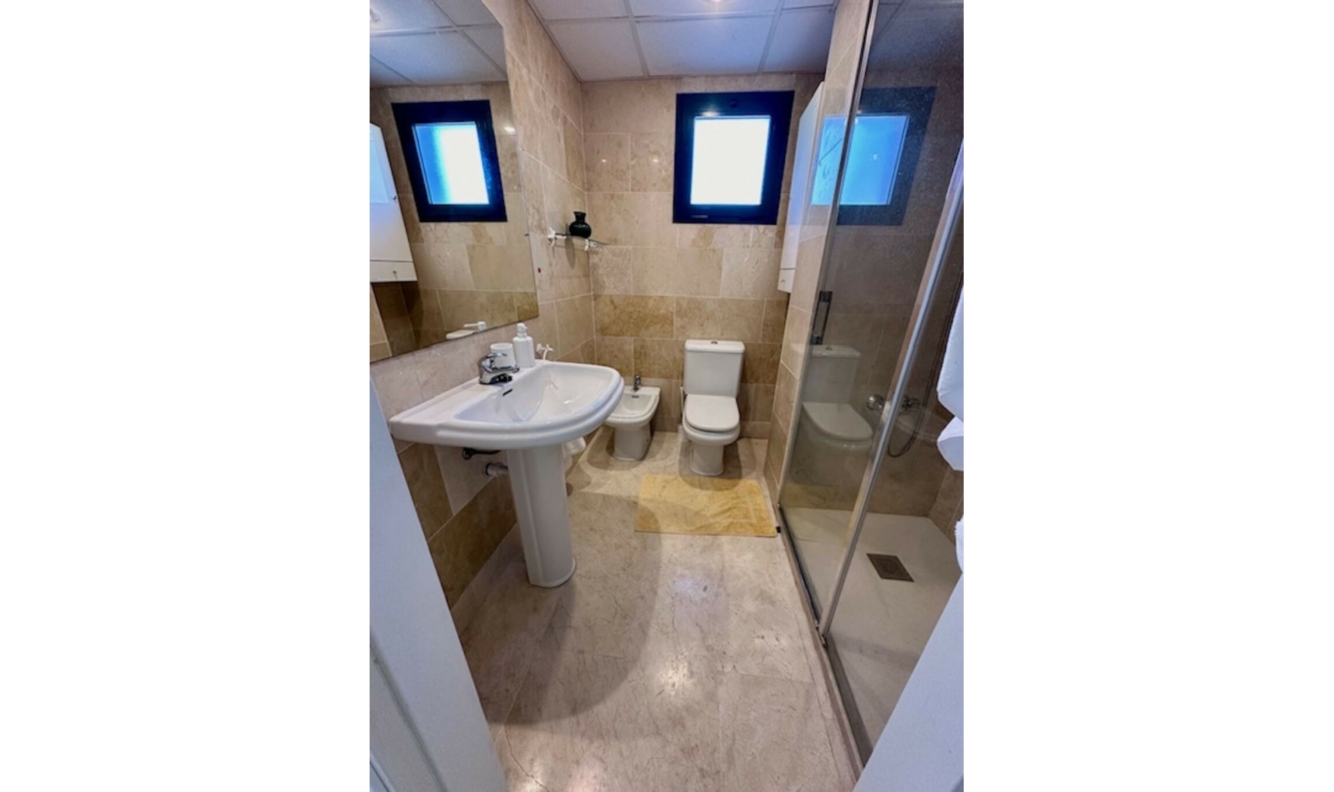 Resale - Apartment -
Marbella
