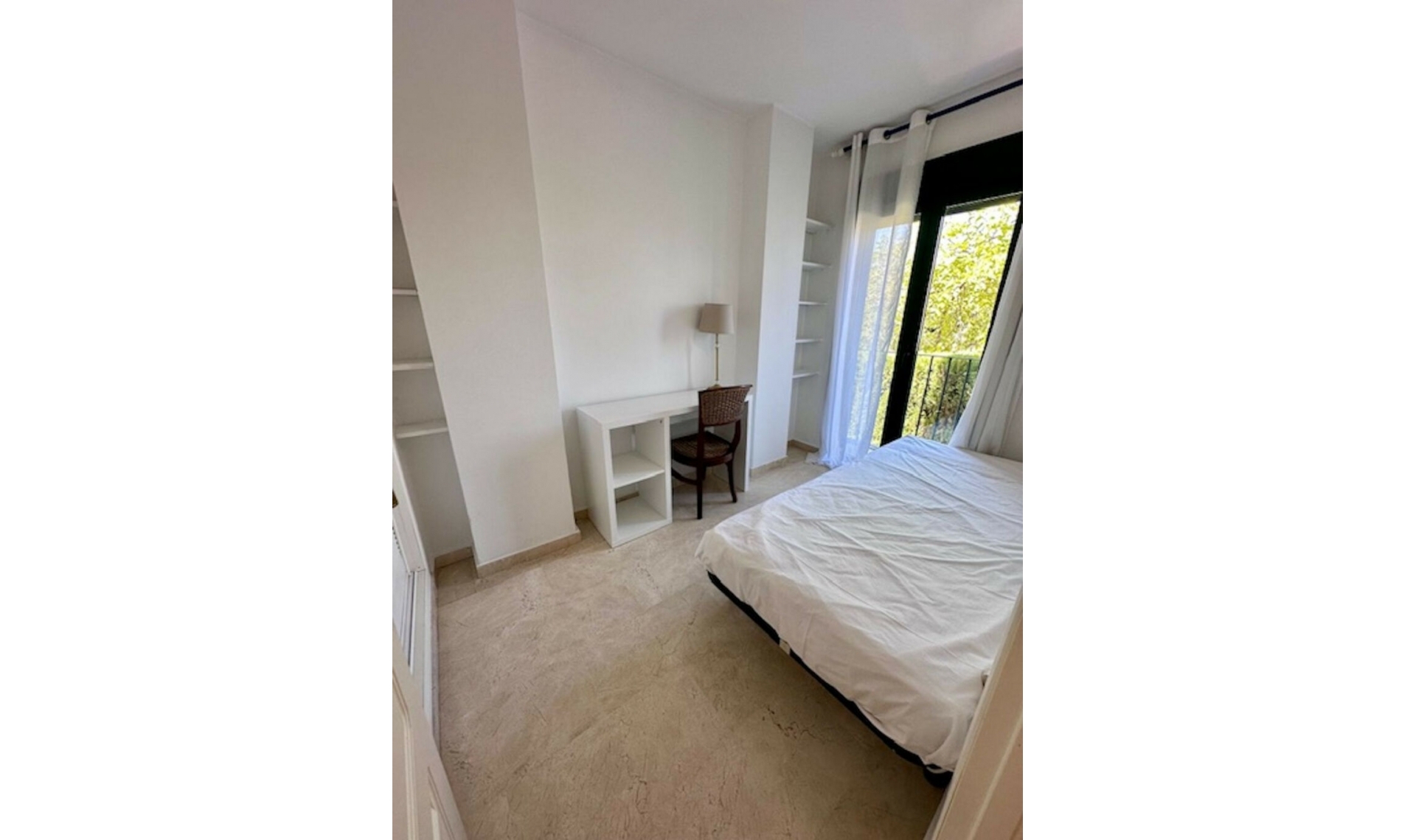 Resale - Apartment -
Marbella