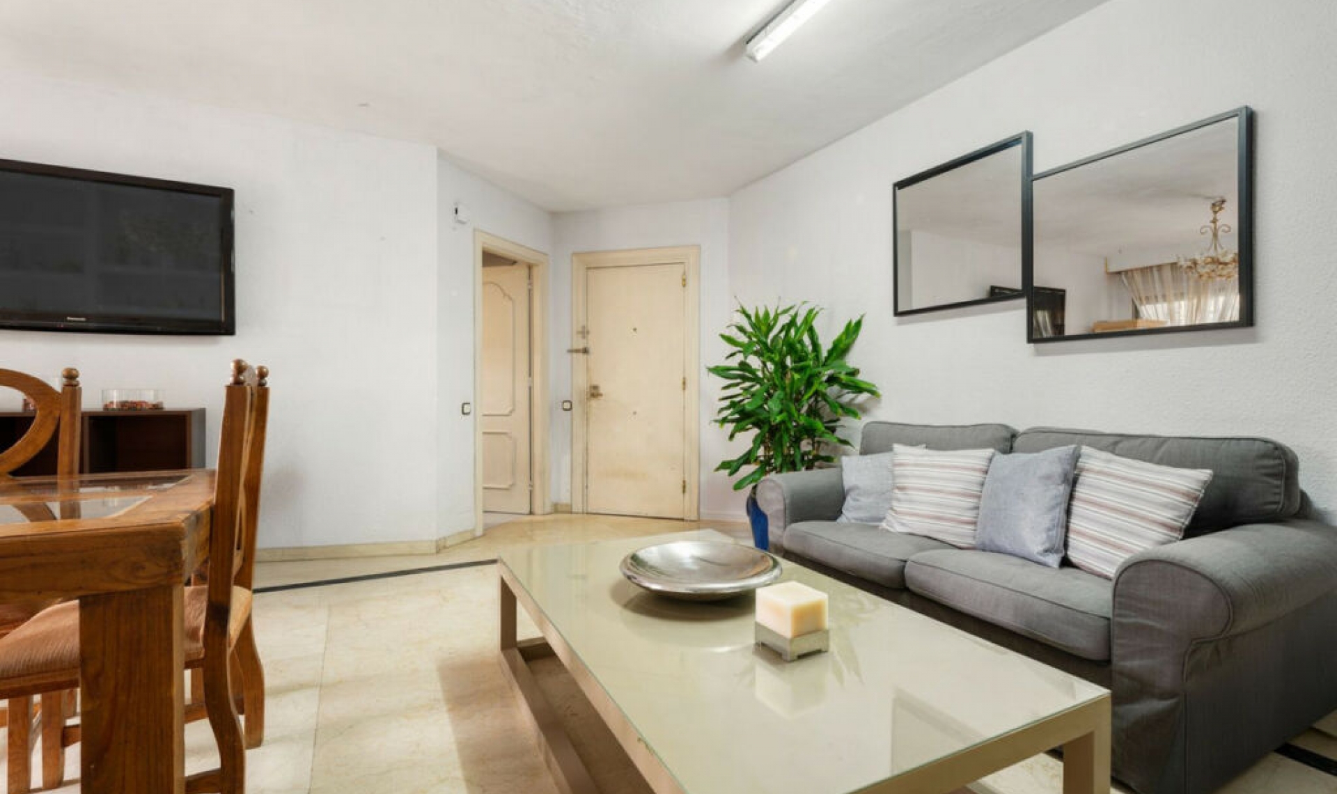 Resale - Apartment -
Marbella