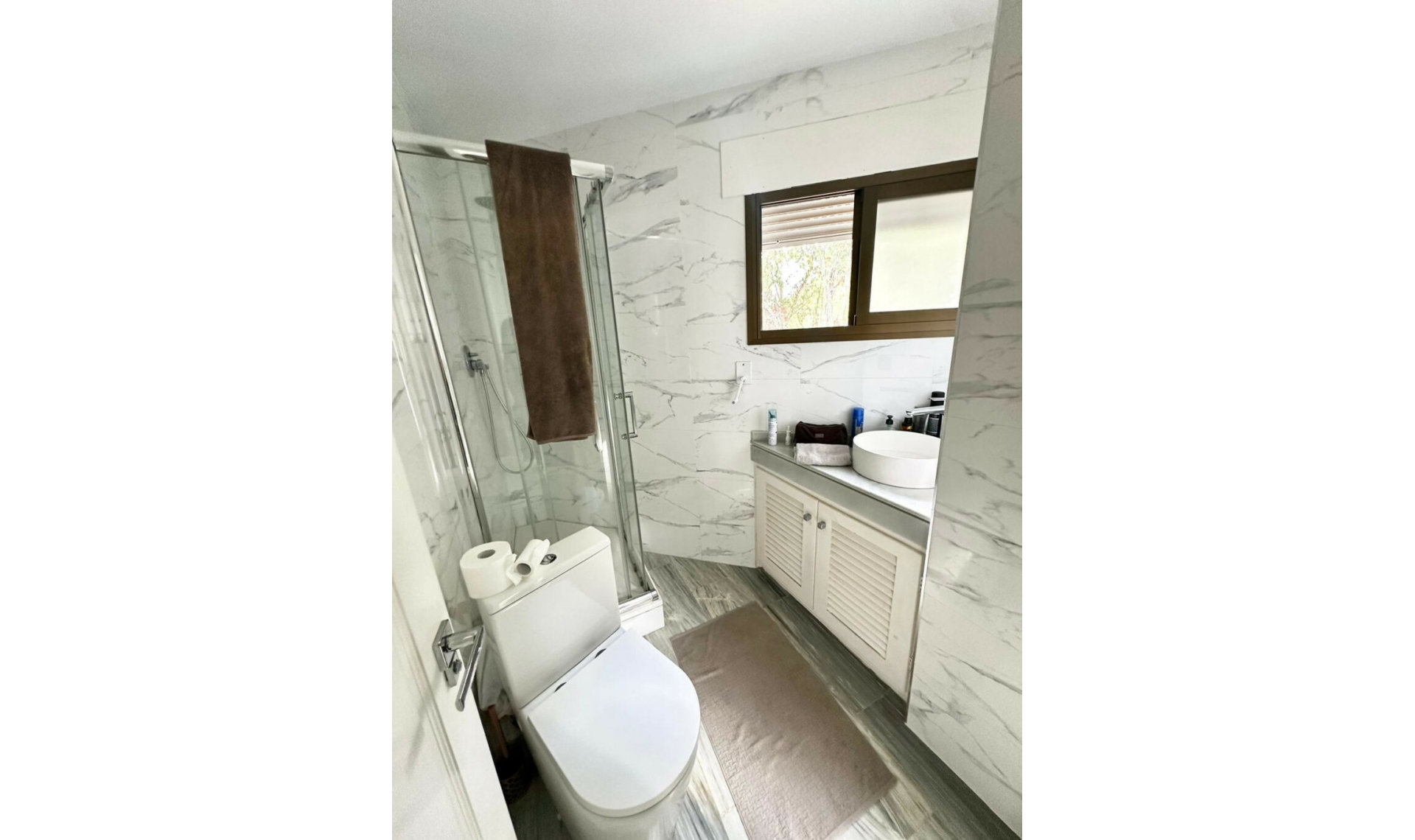 Resale - Apartment -
Marbella