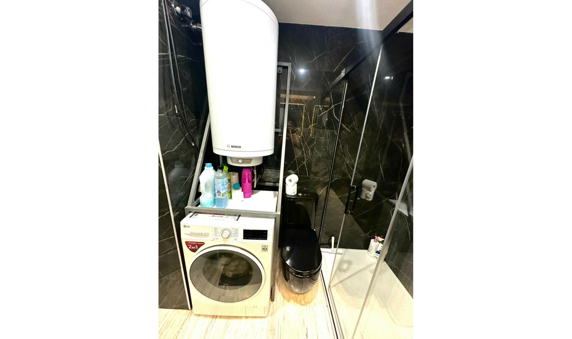 Resale - Apartment -
Marbella