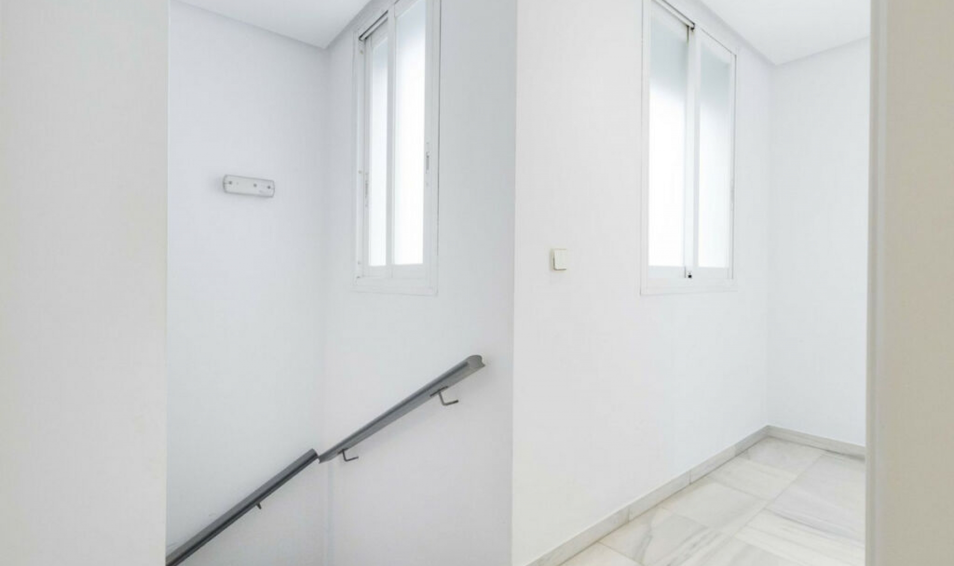 Resale - Apartment -
Marbella