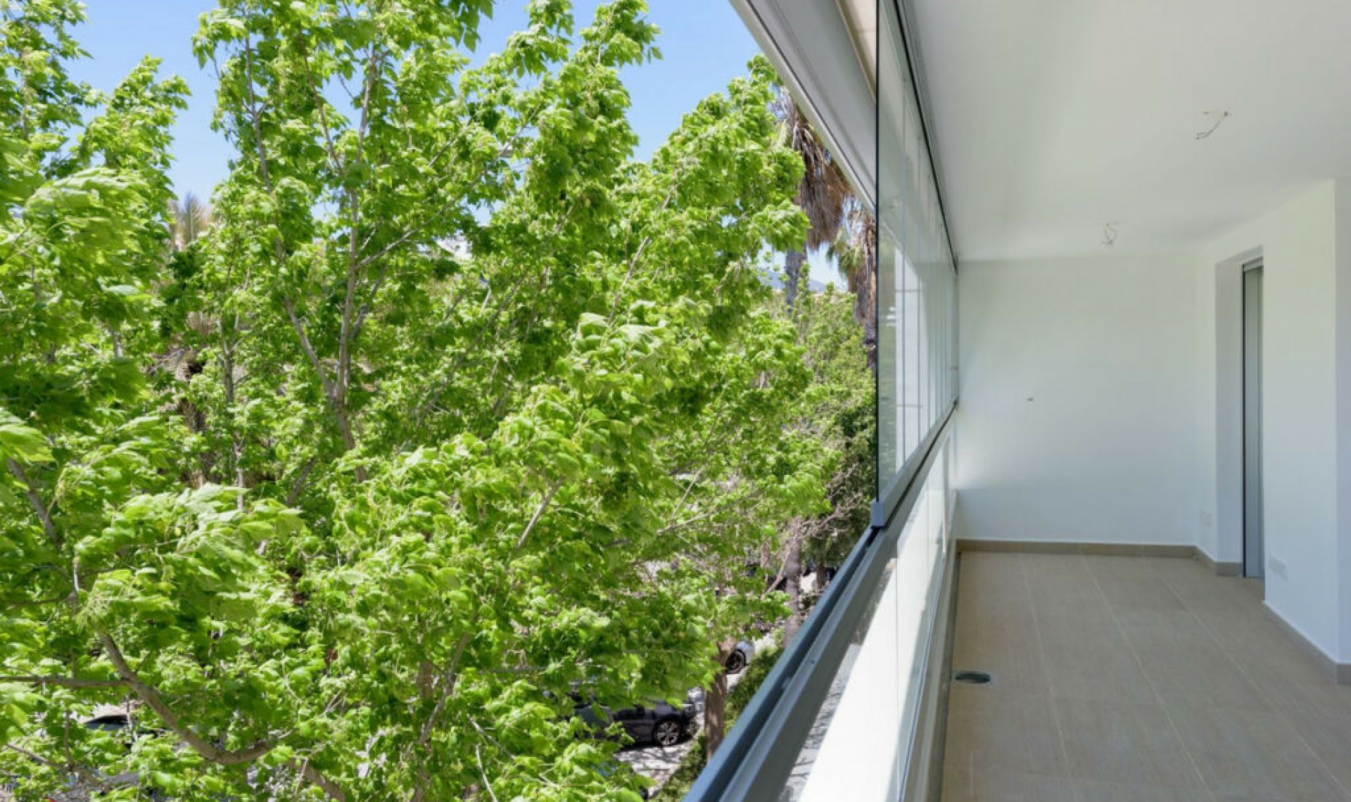 Resale - Apartment -
Marbella