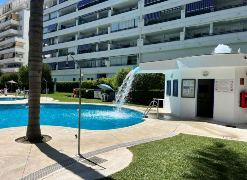 Resale - Apartment -
Marbella