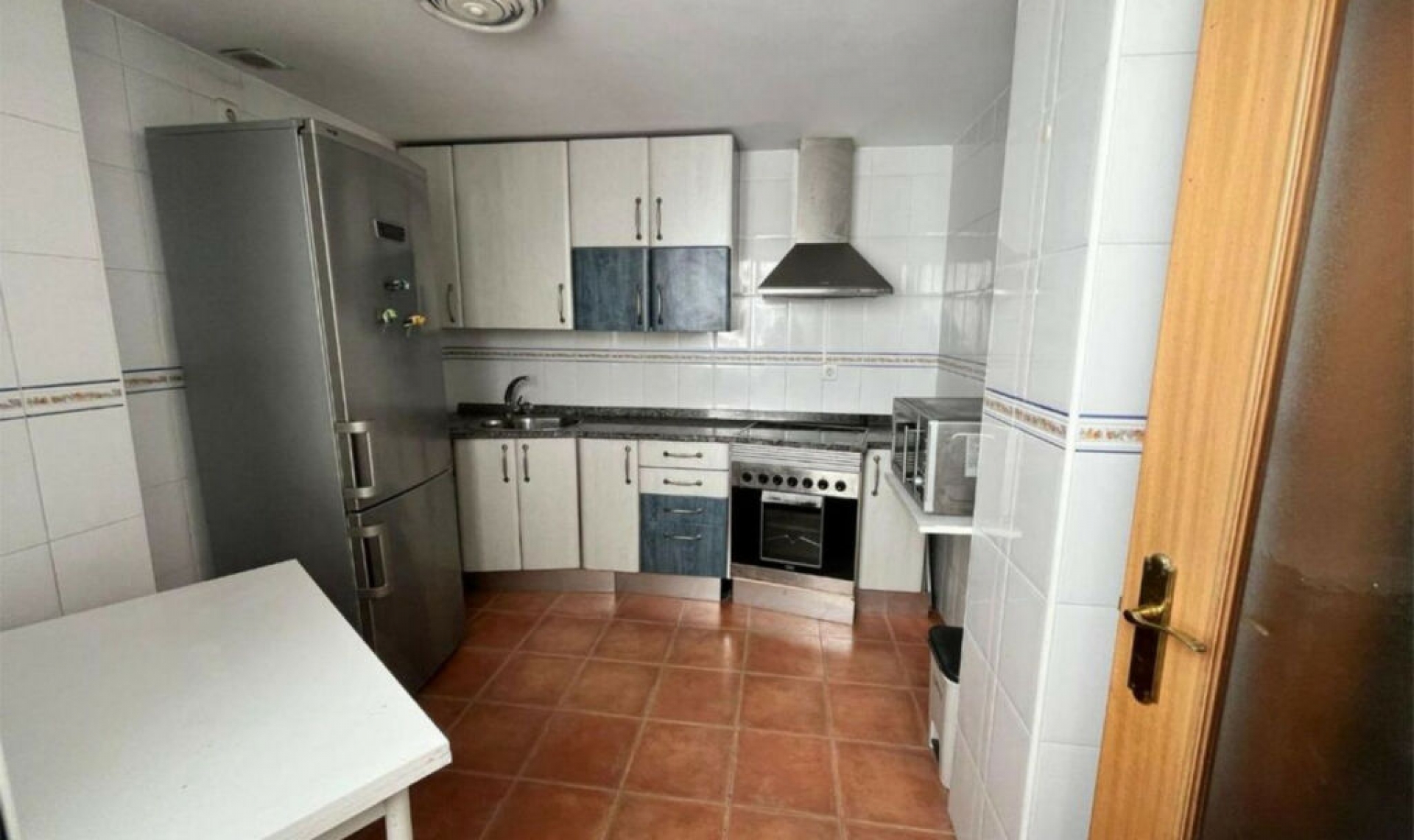 Resale - Apartment -
Marbella