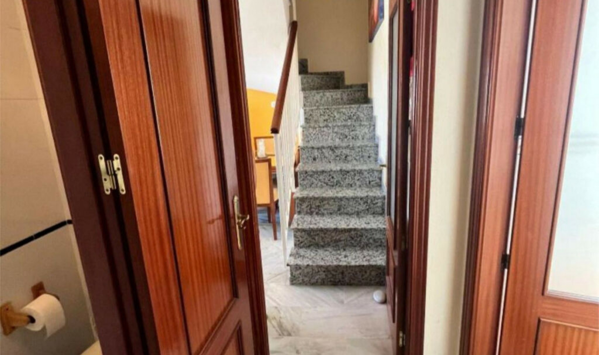 Resale - Apartment -
Marbella