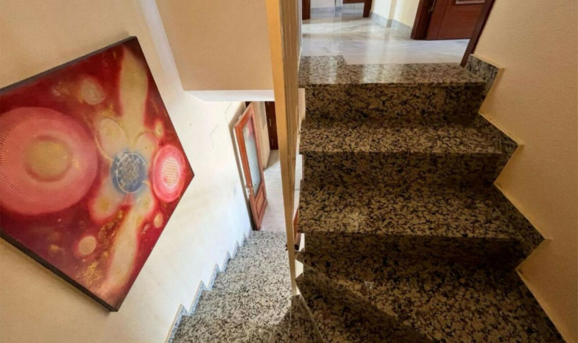 Resale - Apartment -
Marbella