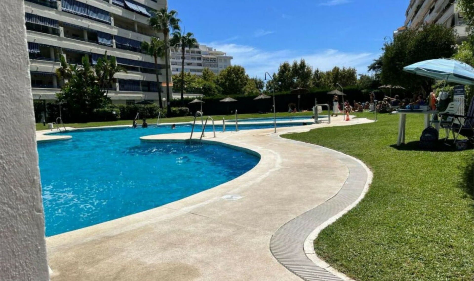 Resale - Apartment -
Marbella