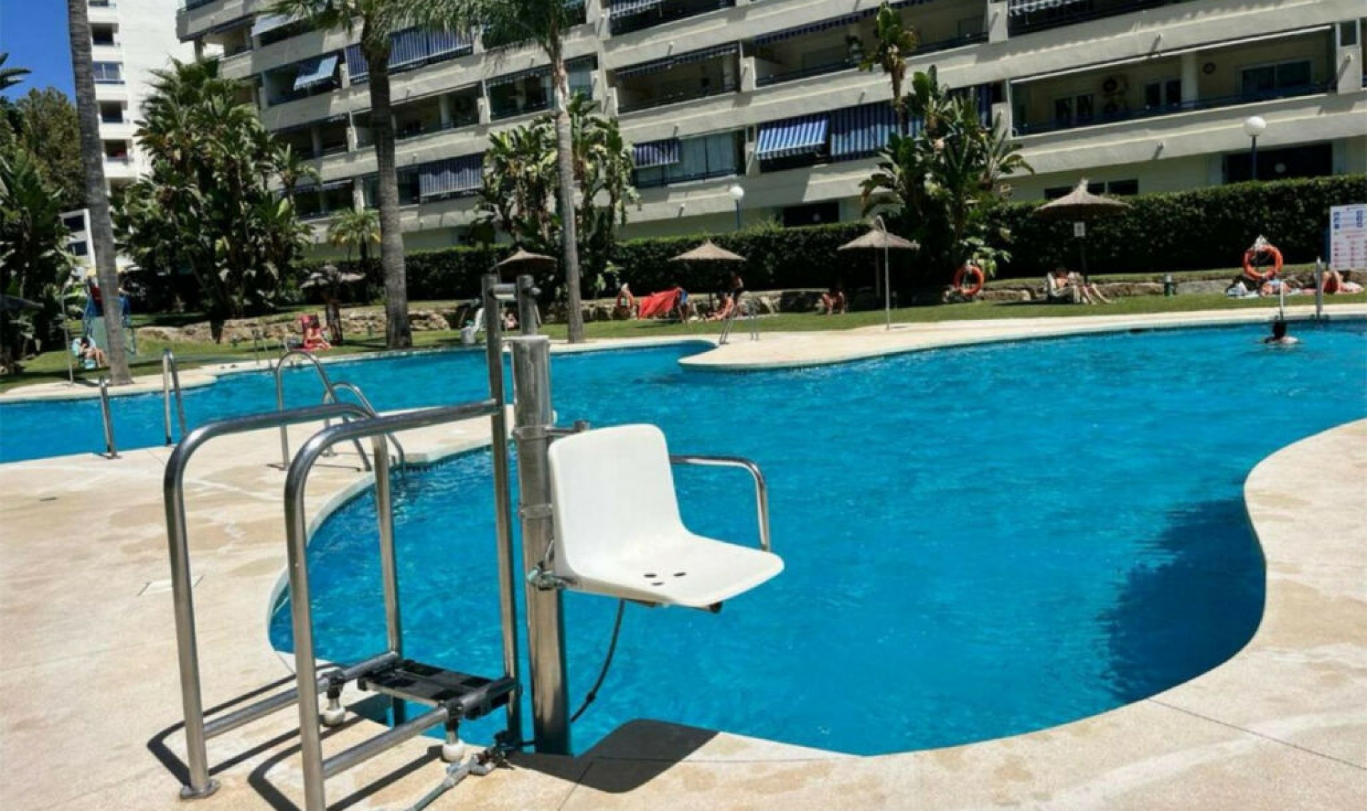 Resale - Apartment -
Marbella