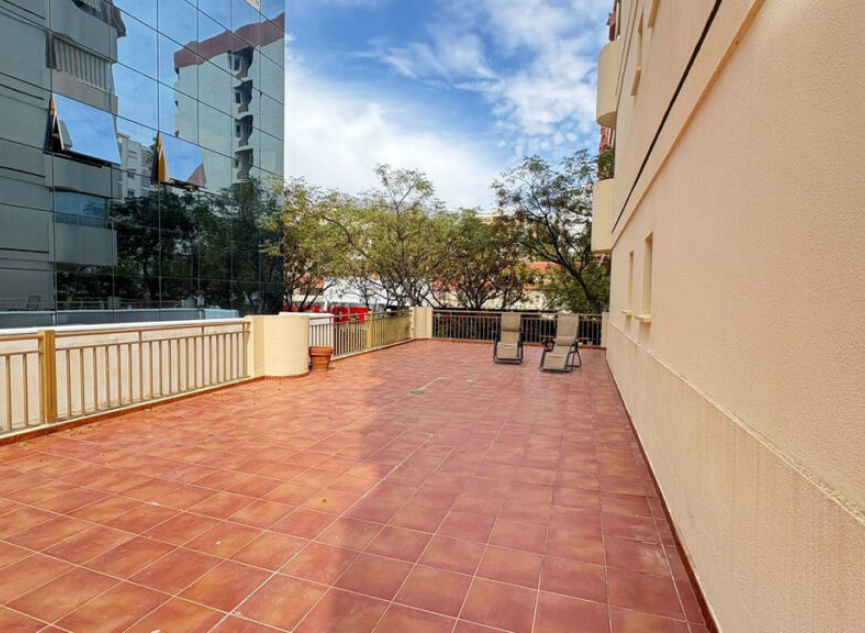 Resale - Apartment -
Marbella