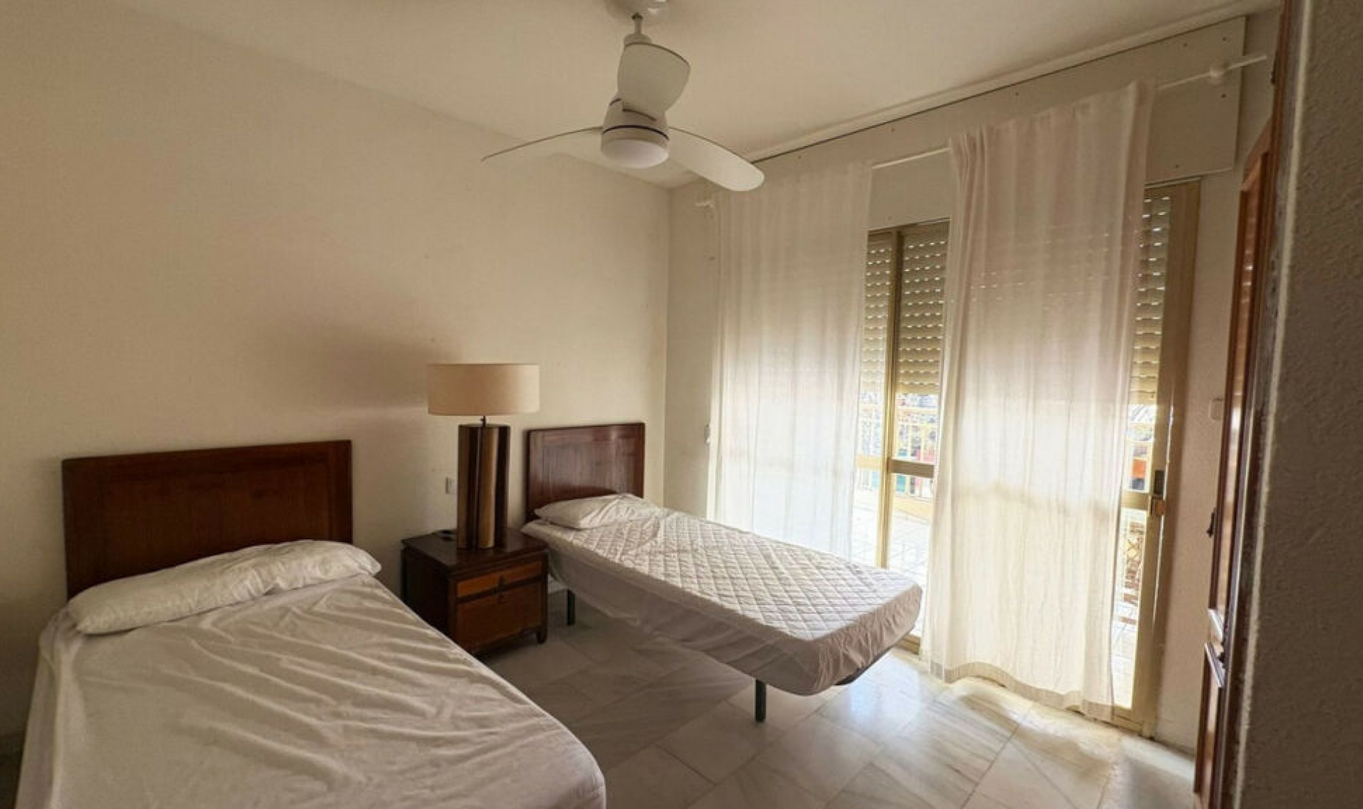 Resale - Apartment -
Marbella