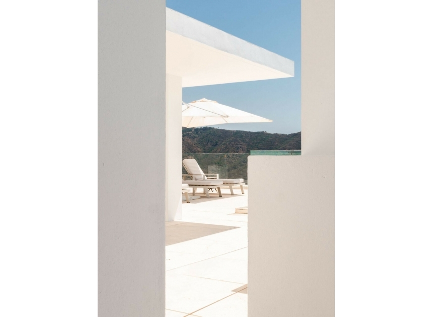 Resale - Apartment -
Marbella