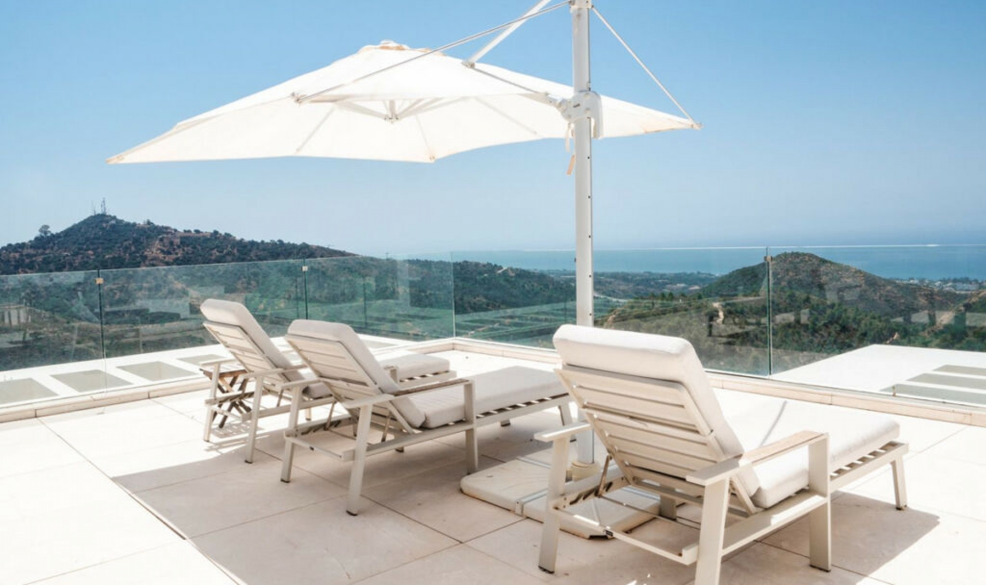 Resale - Apartment -
Marbella