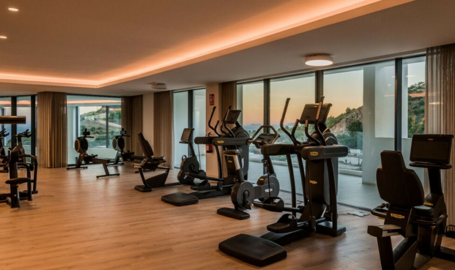 Resale - Apartment -
Marbella