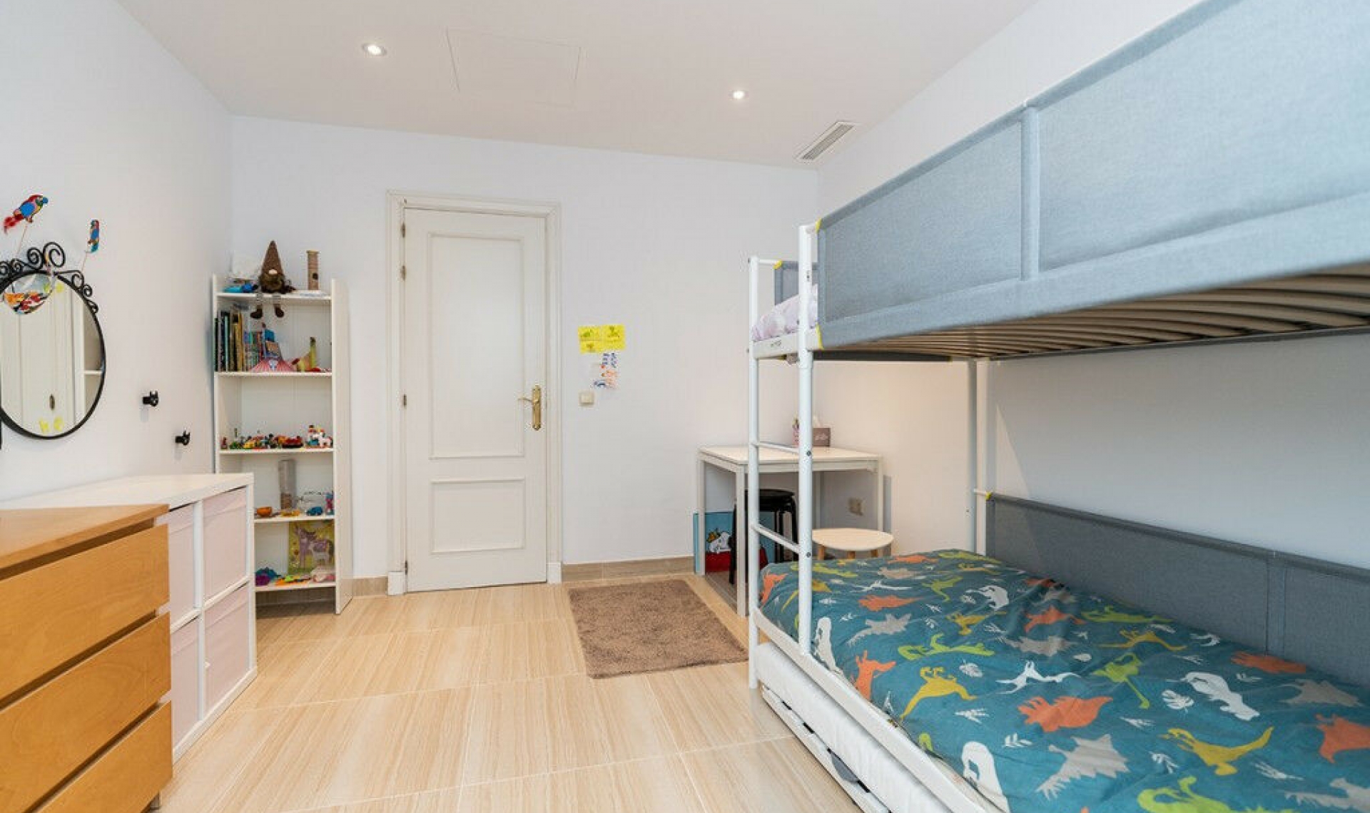 Resale - Apartment -
Marbella