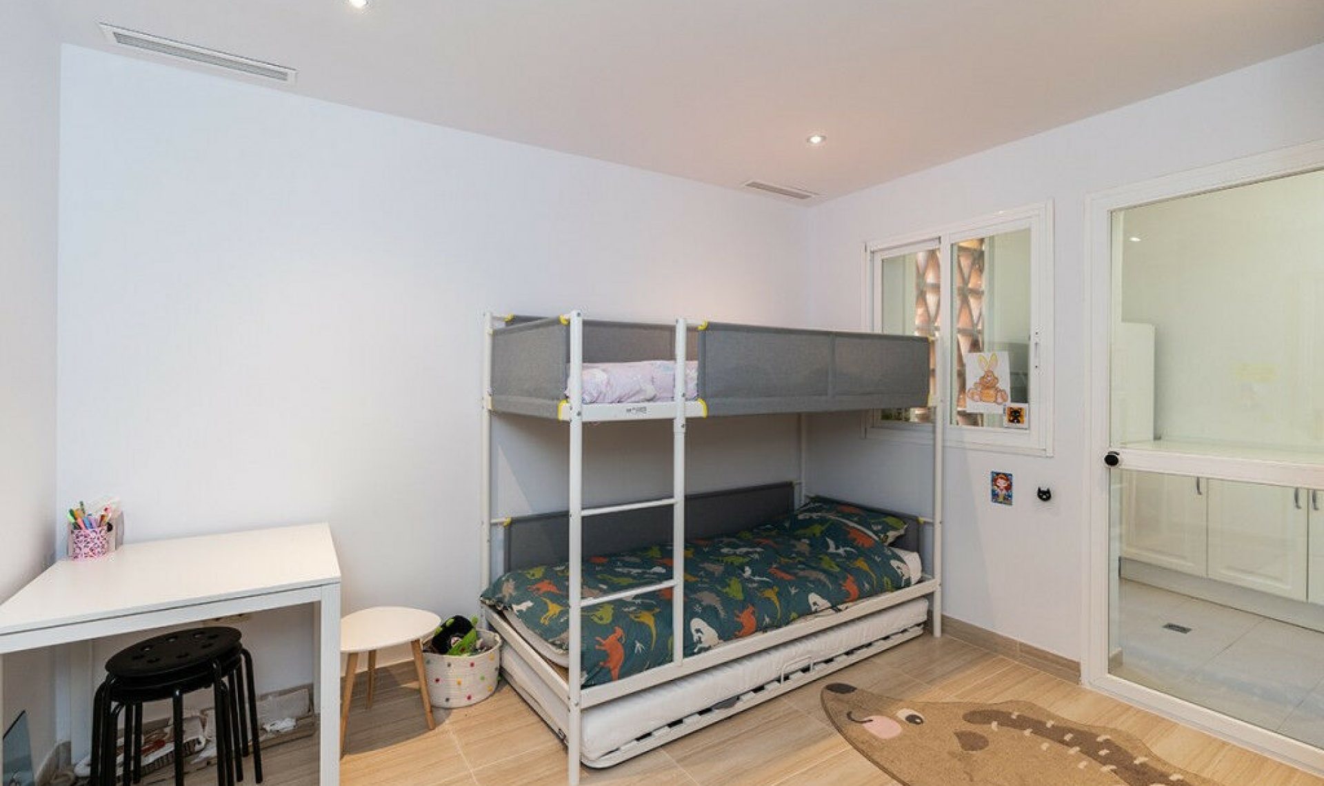 Resale - Apartment -
Marbella