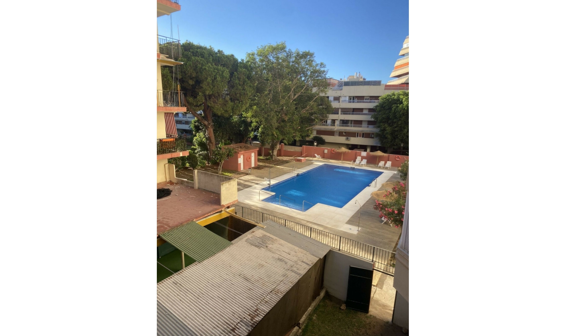 Resale - Apartment -
Marbella