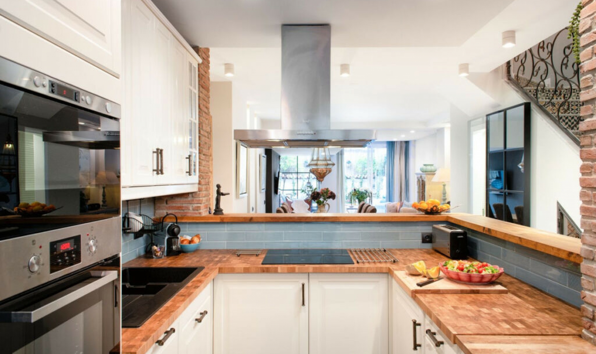 Resale - Apartment -
Marbella