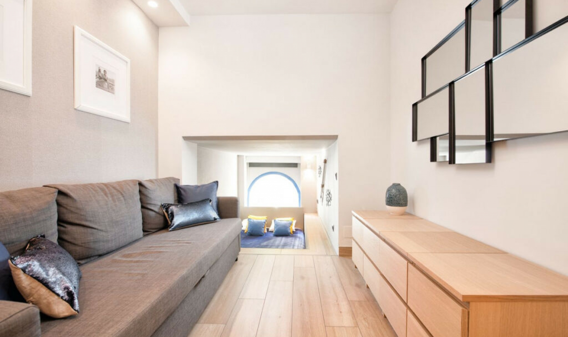 Resale - Apartment -
Marbella