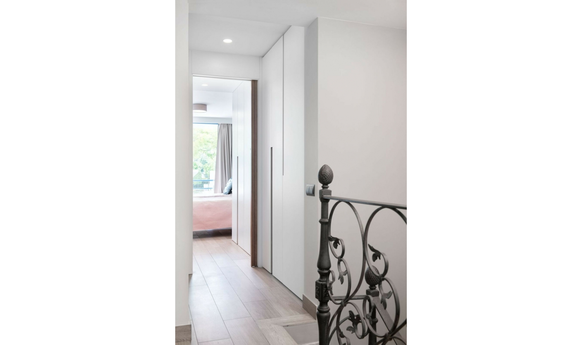 Resale - Apartment -
Marbella