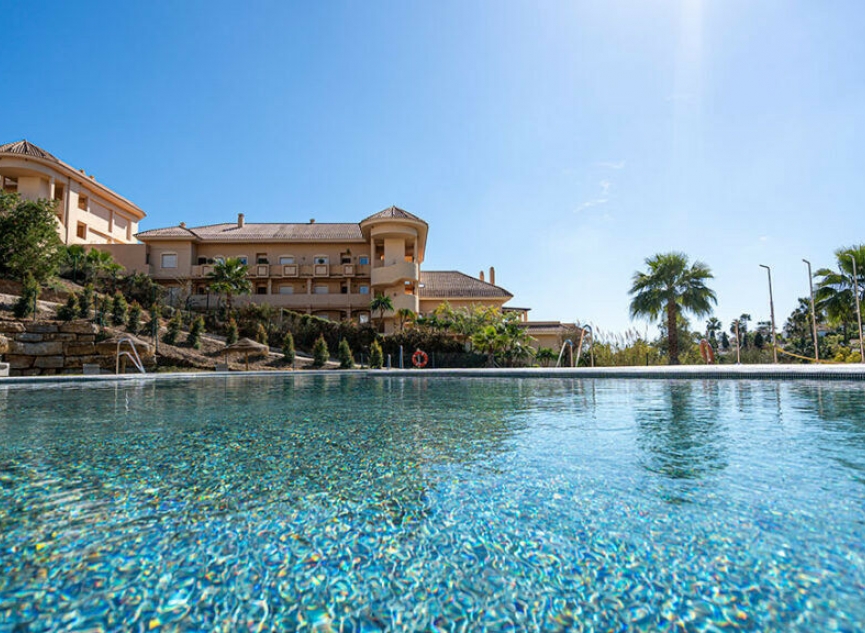 Resale - Apartment -
Marbella