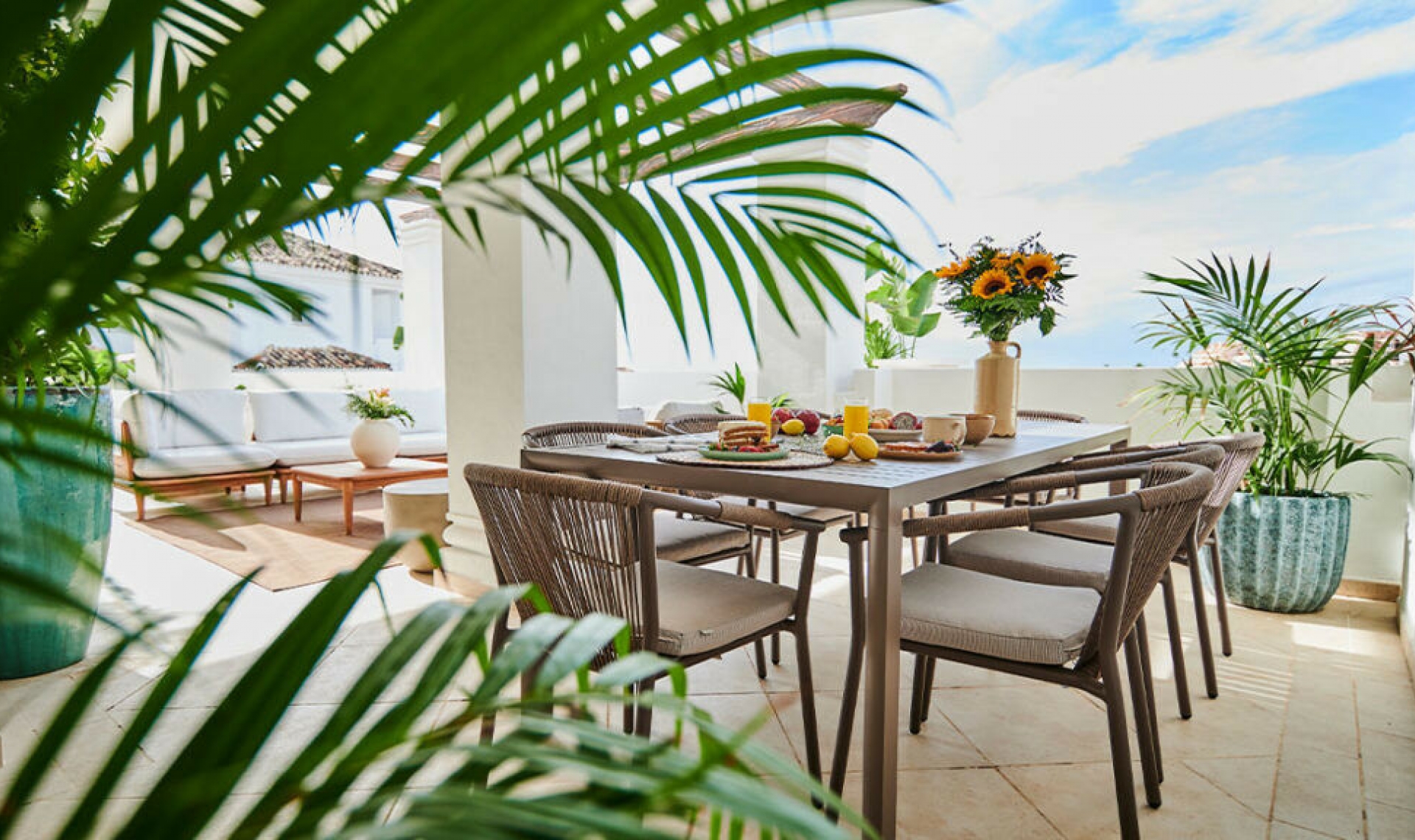 Resale - Apartment -
Marbella