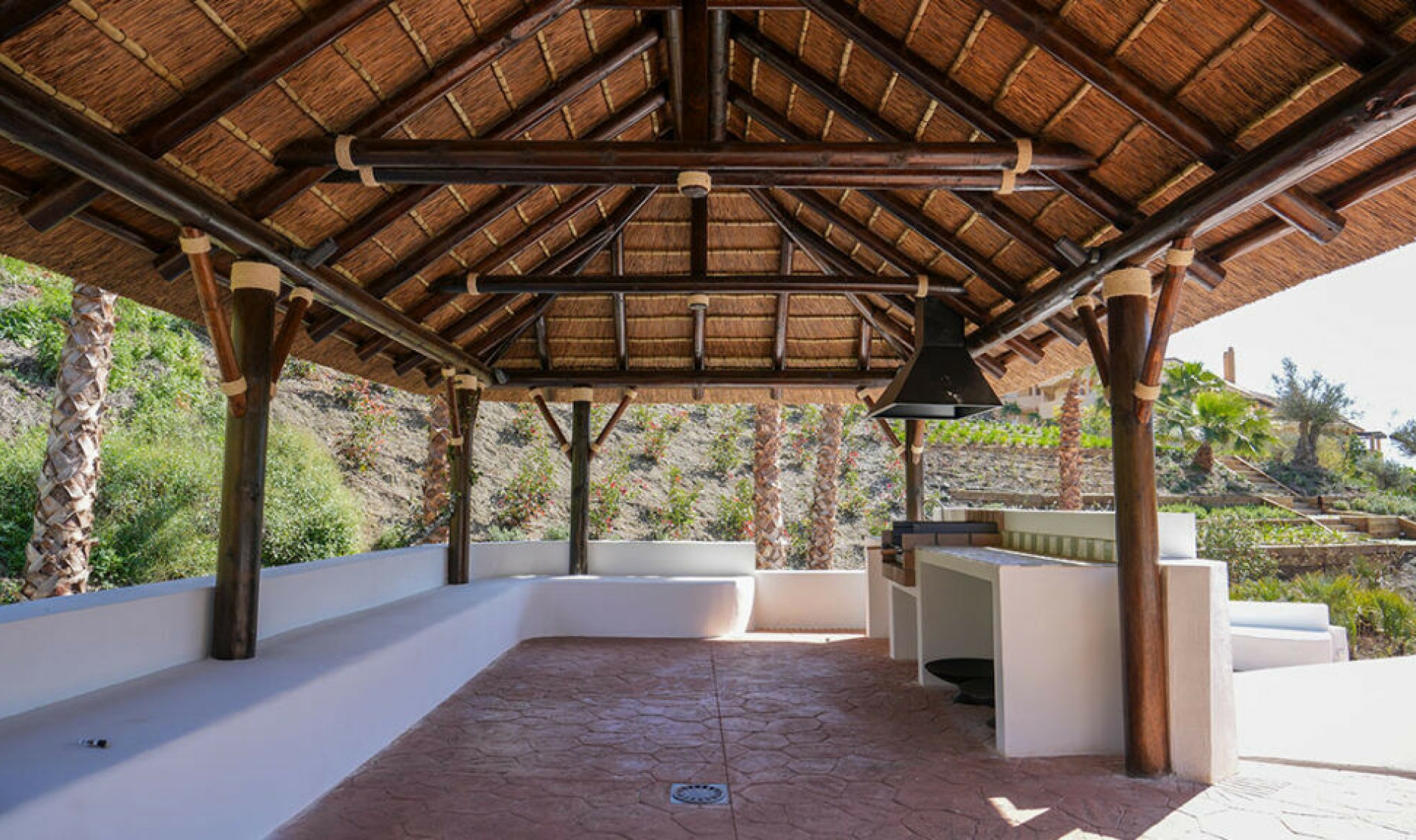 Resale - Apartment -
Marbella