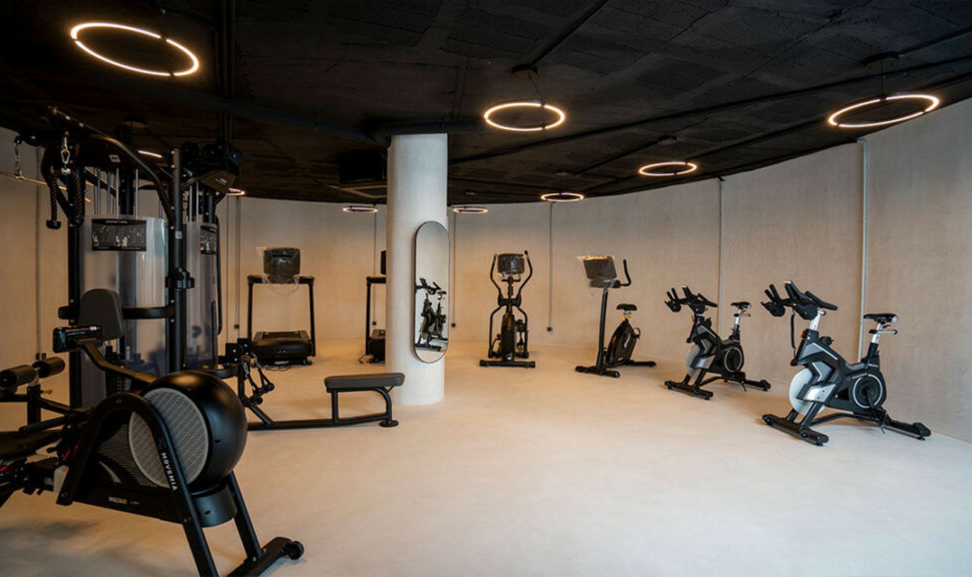 Resale - Apartment -
Marbella