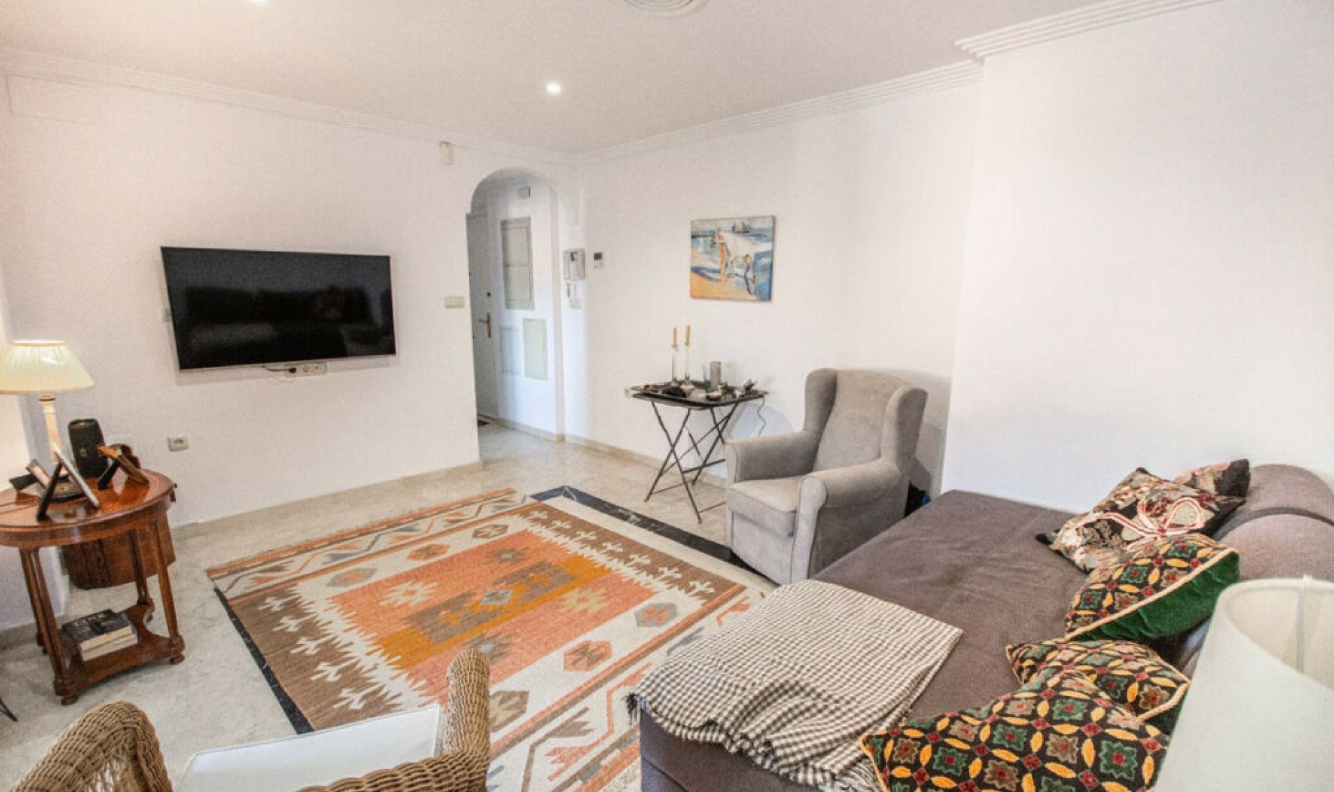 Resale - Apartment -
Marbella