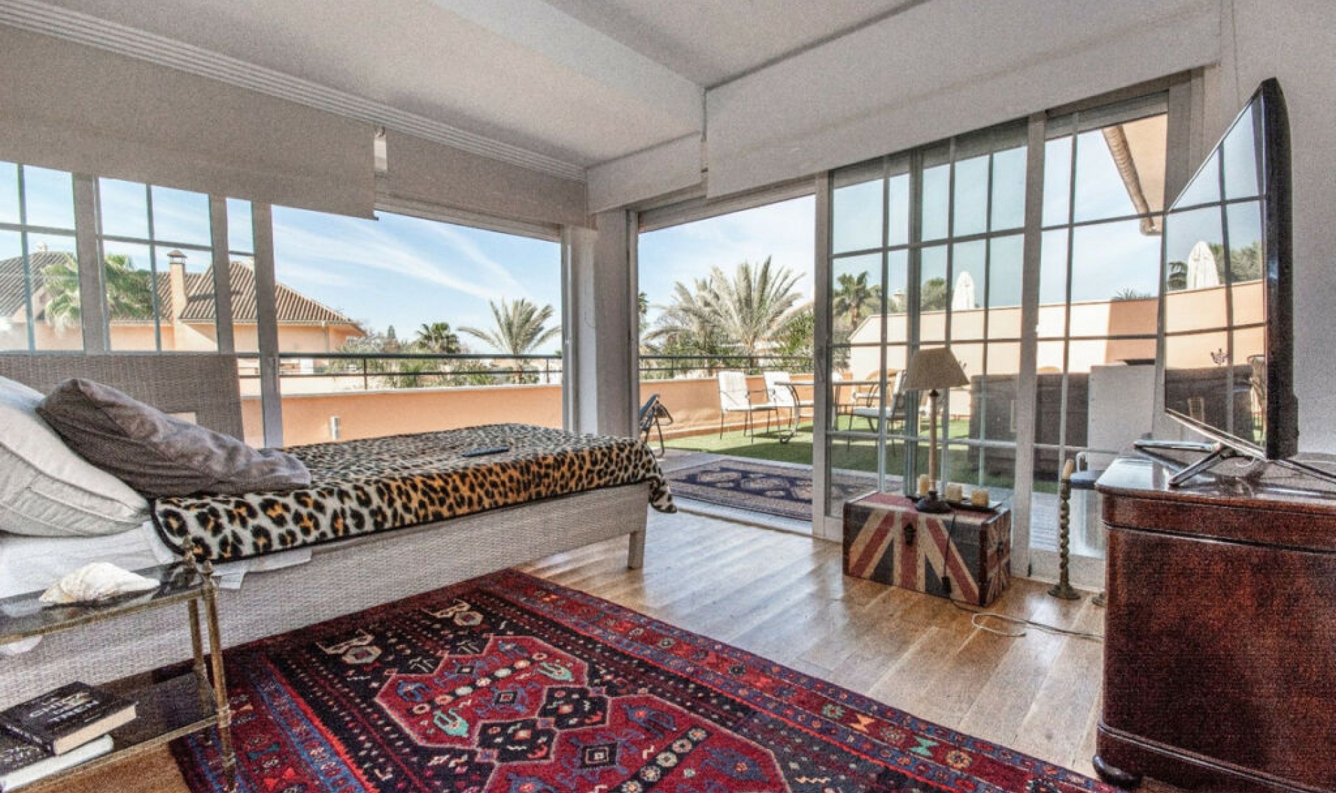 Resale - Apartment -
Marbella