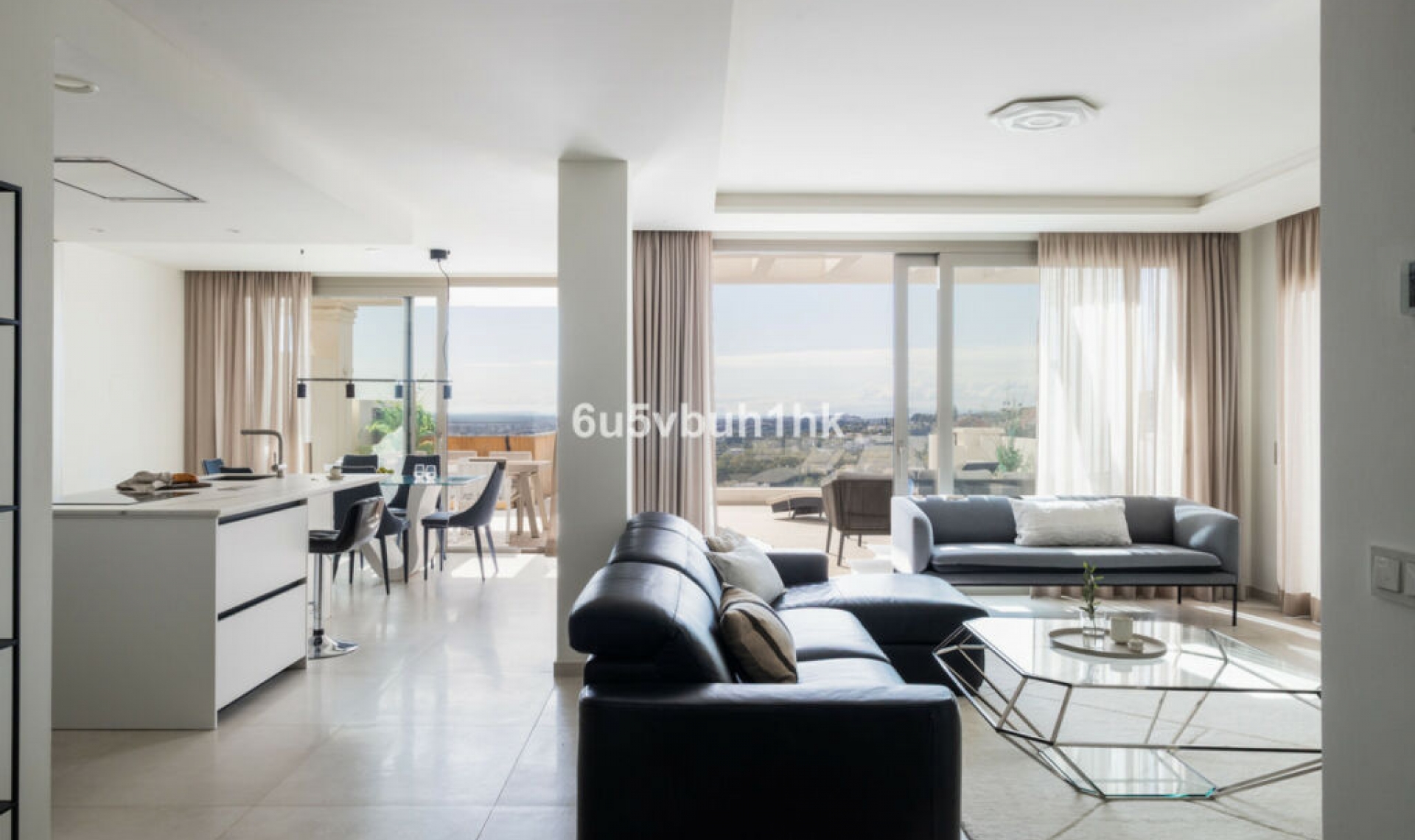 Resale - Apartment -
Marbella