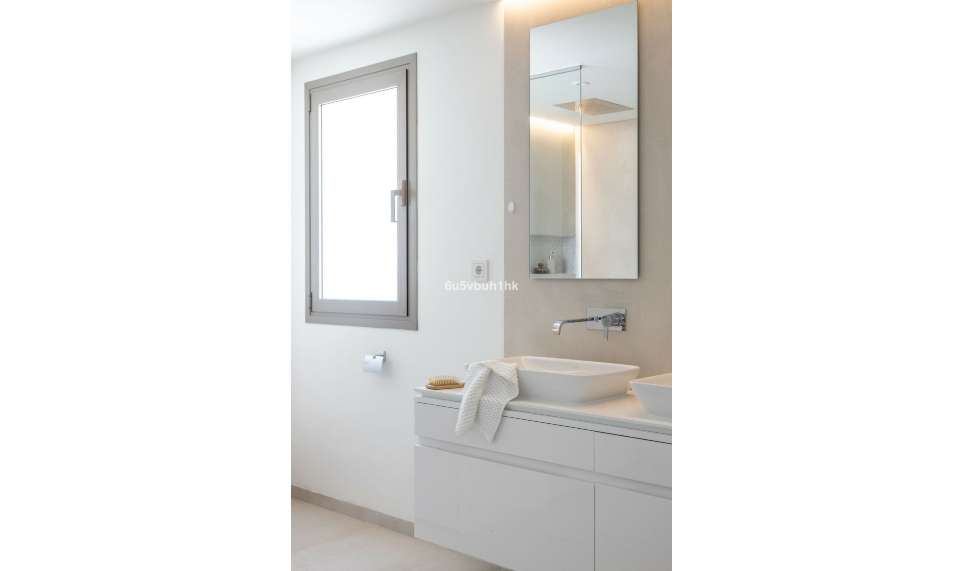 Resale - Apartment -
Marbella