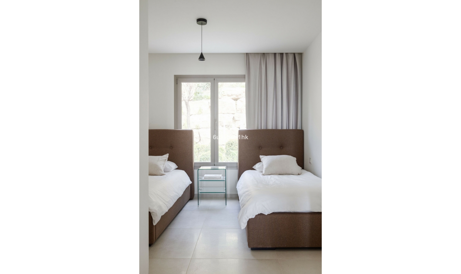 Resale - Apartment -
Marbella