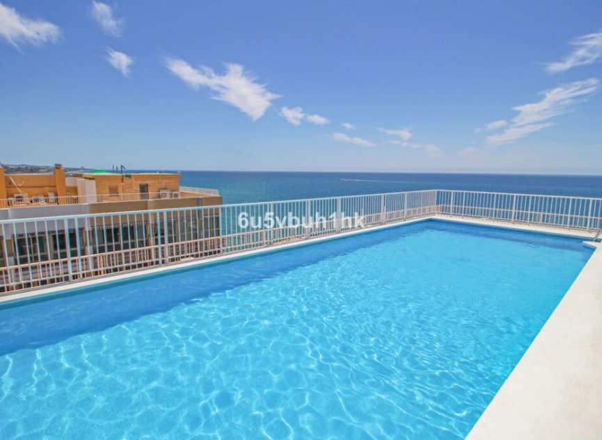 Resale - Apartment -
Marbella