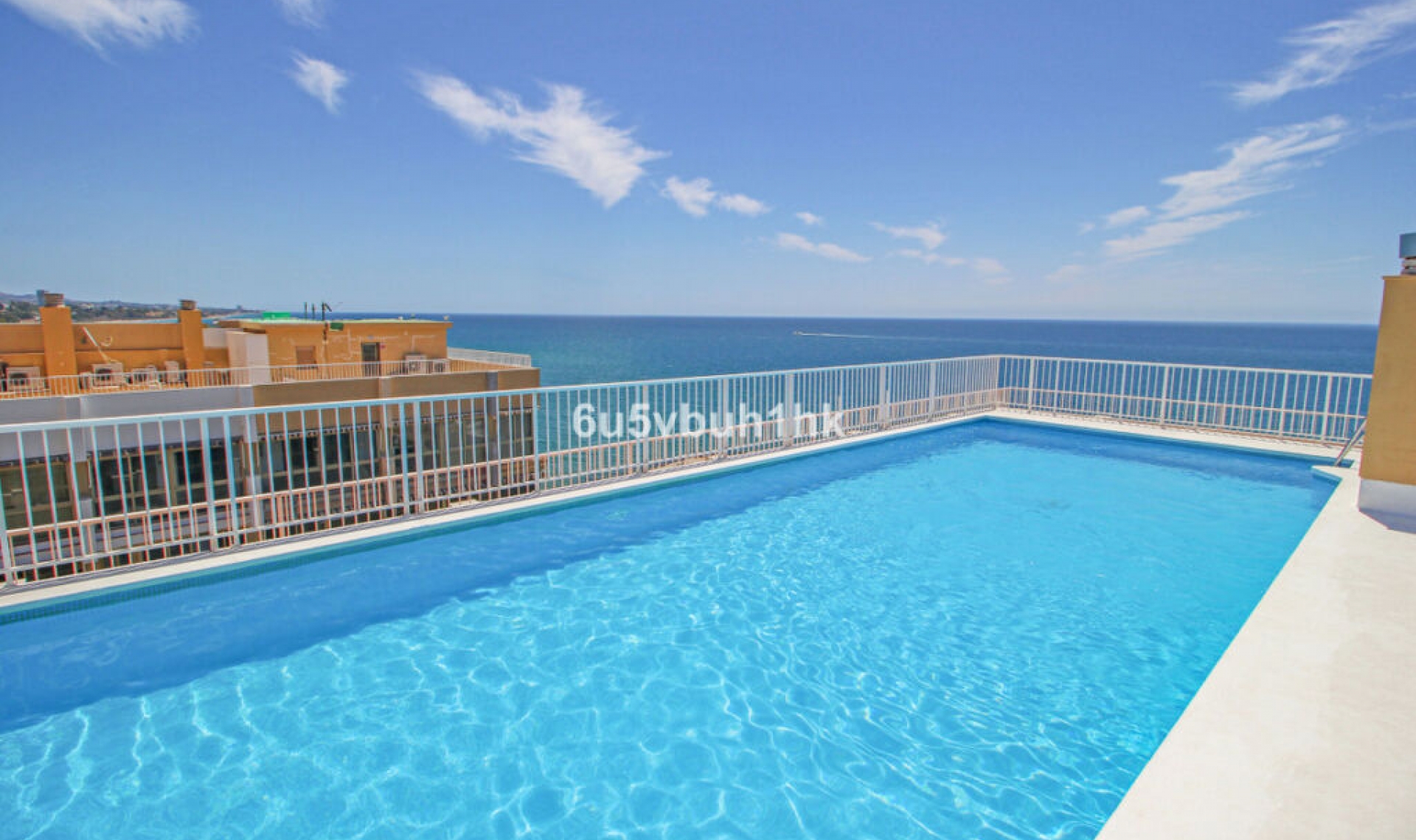 Resale - Apartment -
Marbella